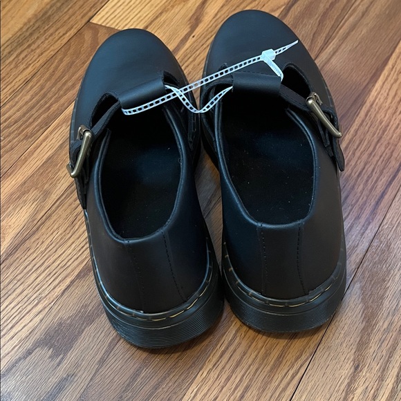 Black Leather Buckle Shoes - Picture 3 of 7